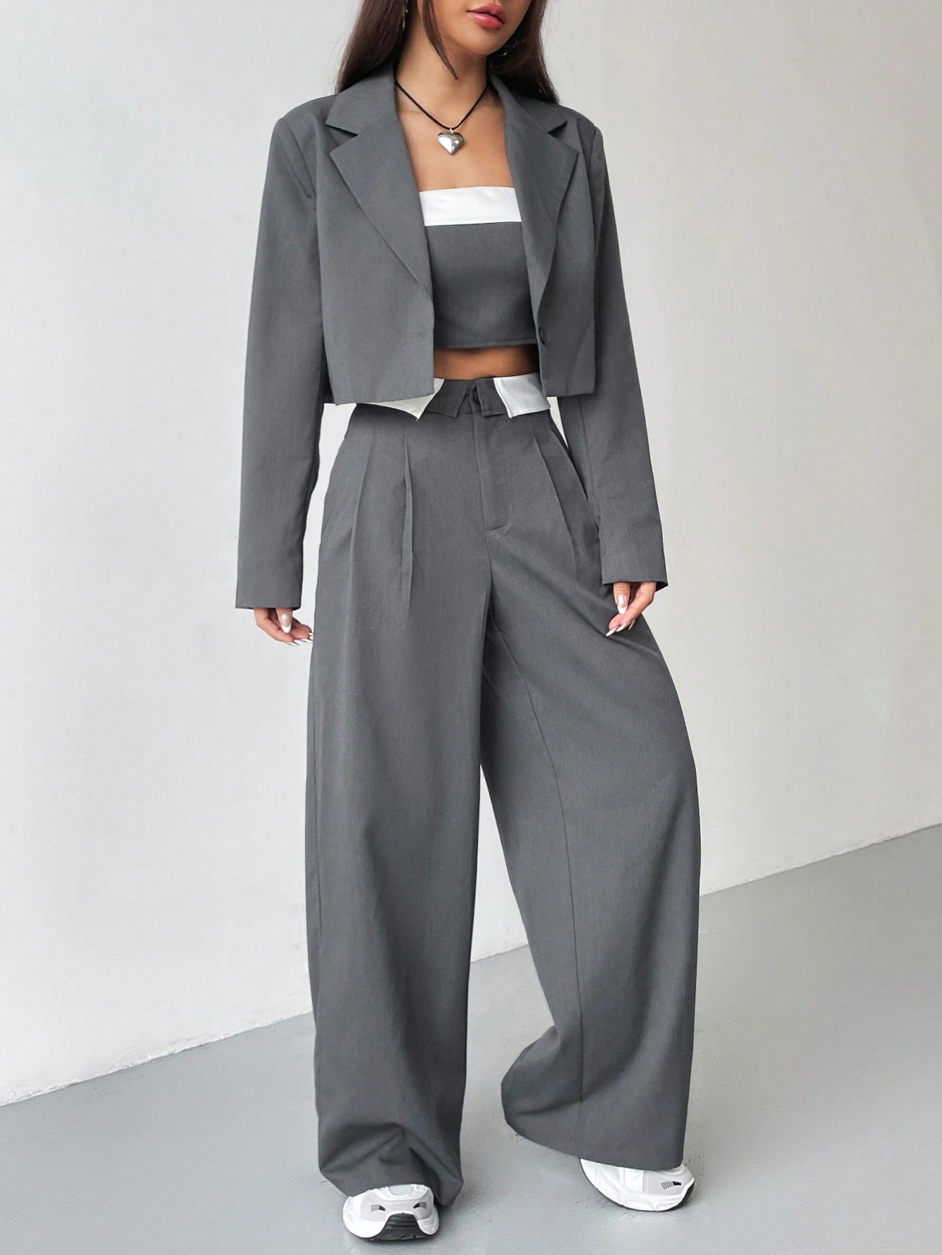 Ezwear Lapel Neck Crop Blazer & Wide Leg Suit Pants & Tube Top in Fall/Winter
