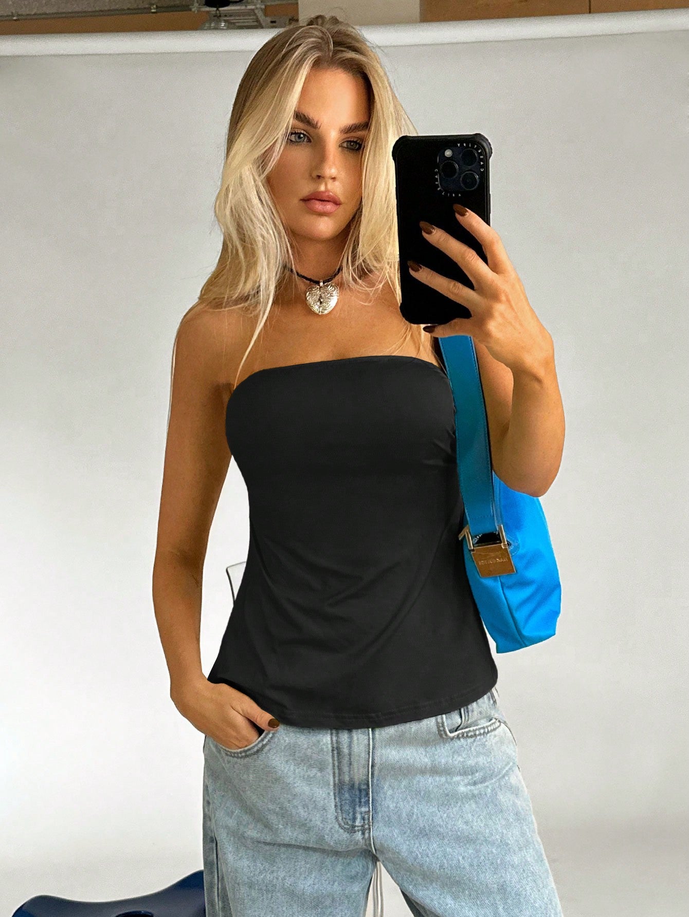 Ezwear Summer Black Y2K Solid Backless Tube Top